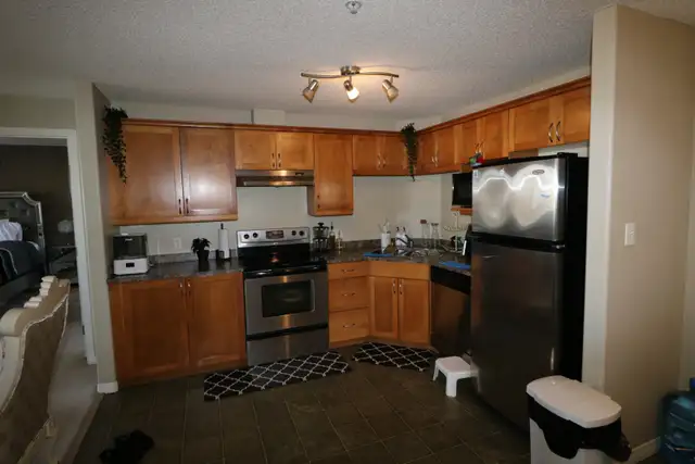 Clareview Junction - Photo 4