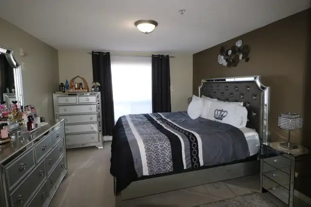 Clareview Junction - Photo 8