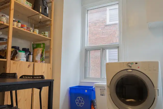 A LOUER 4 1/2: TOUT PRES DE 2 METROS, PARCS, FLEUVE, MAGASINS - Photo 8