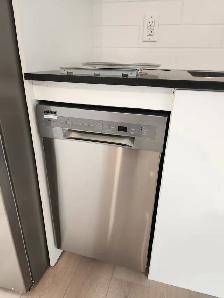 Full Furnished Bachelor Apartment $1825 - Photo 7
