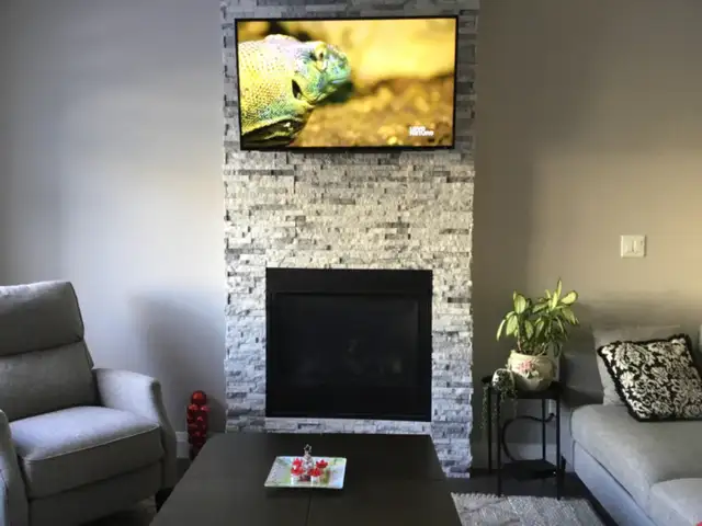 Executive home to share $850.00 per month all inclusive Edmonton - Photo 6