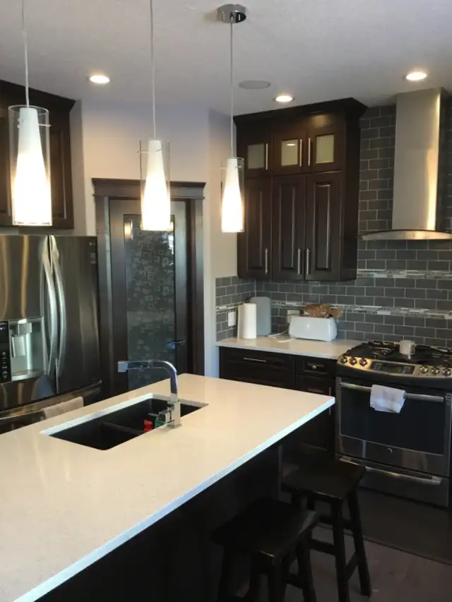 Executive home to share $850.00 per month all inclusive Edmonton - Photo 7