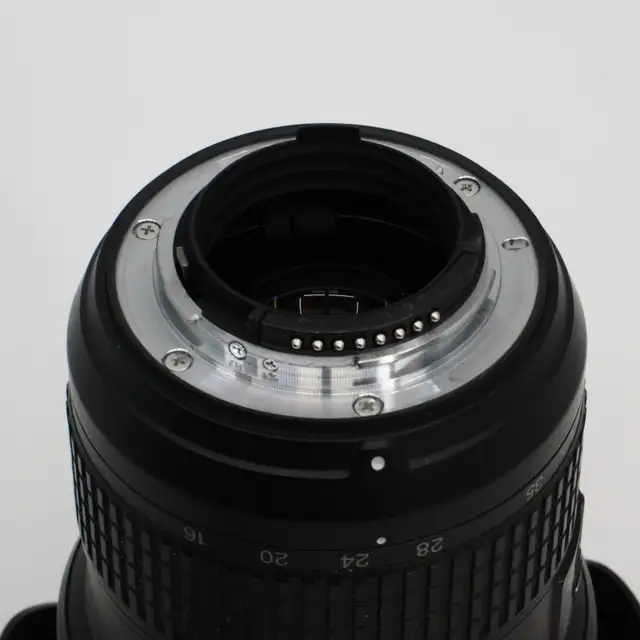 Nikon NIKKOR 16-35mm f 4G ED AF-S FX VR Lens (ID: 2990) - Photo 3