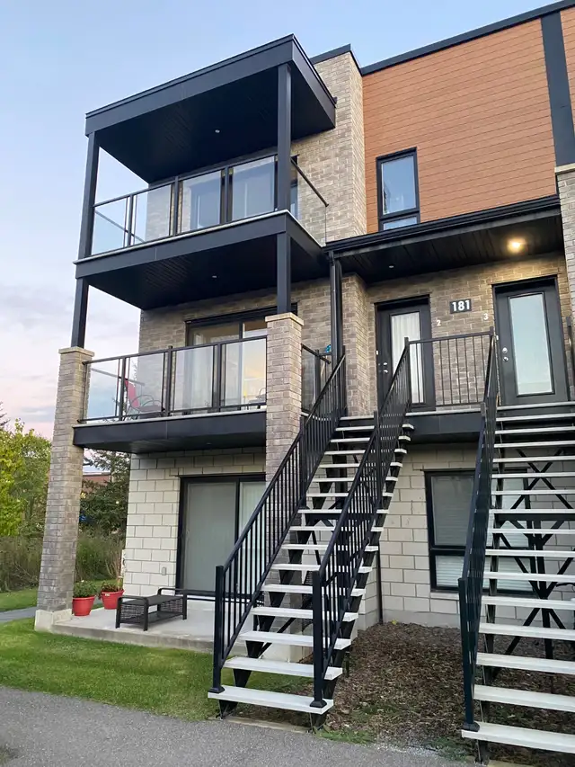 Condo 2 Chambres avec électros - 2 Bedroom with Applicances - Photo 8