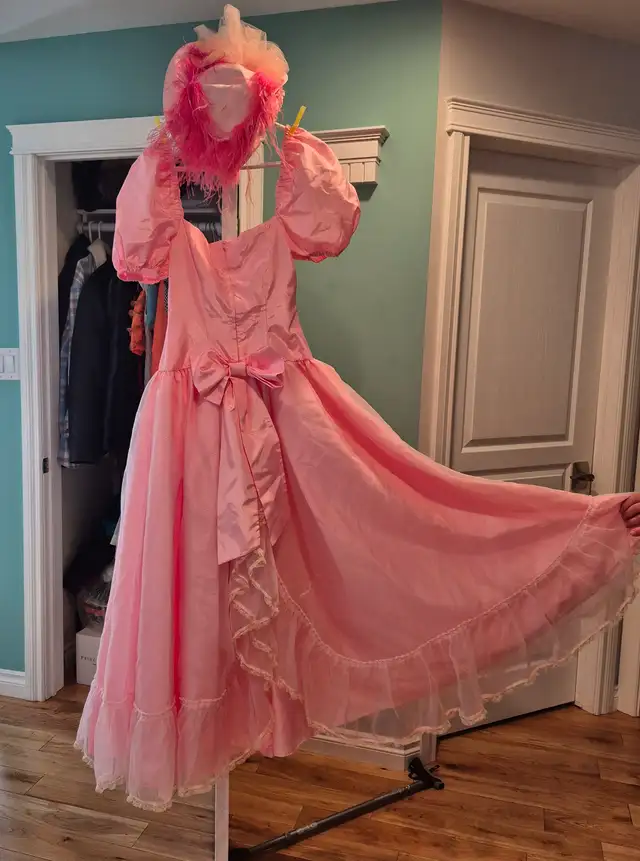 Vintage/Klondike Dresses- Excellent Condition