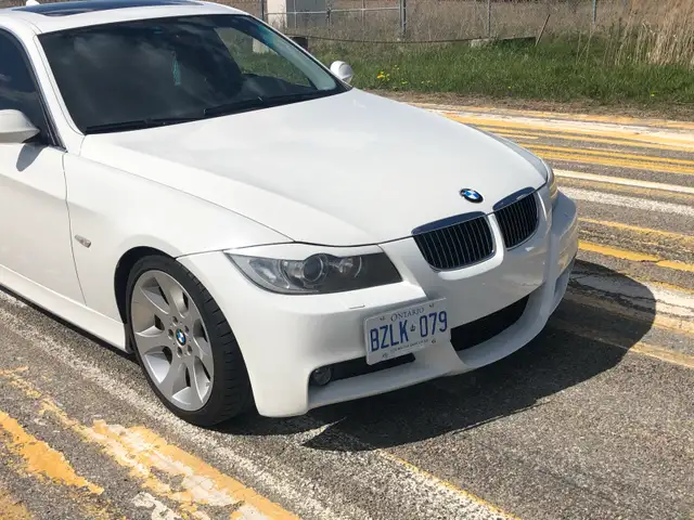 2007 BMW 335i - Photo 2