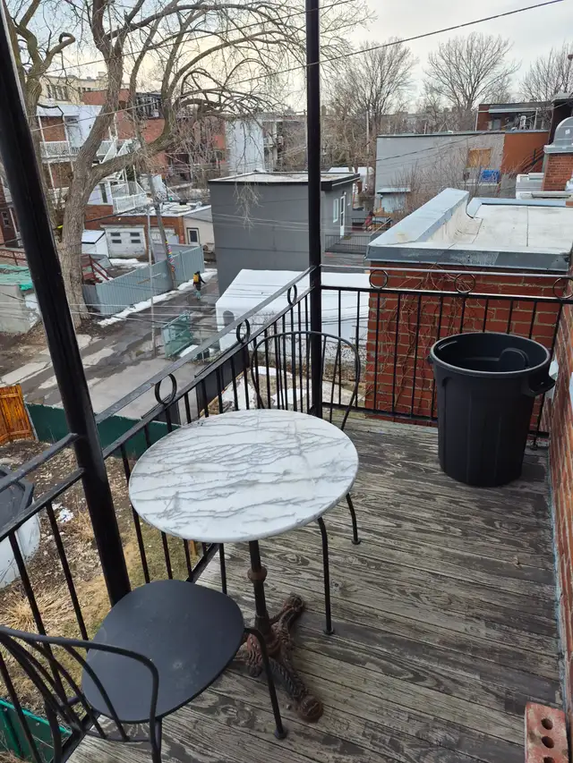 Très beau 3 1/2 à deux pas du Métro Jean-Talon et Fabre. - Photo 8