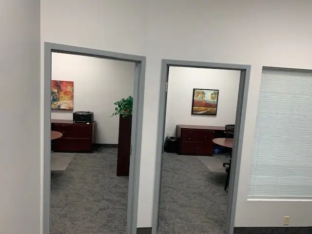 Downtown Furnished Office Space in The Executive Centre - Photo 7