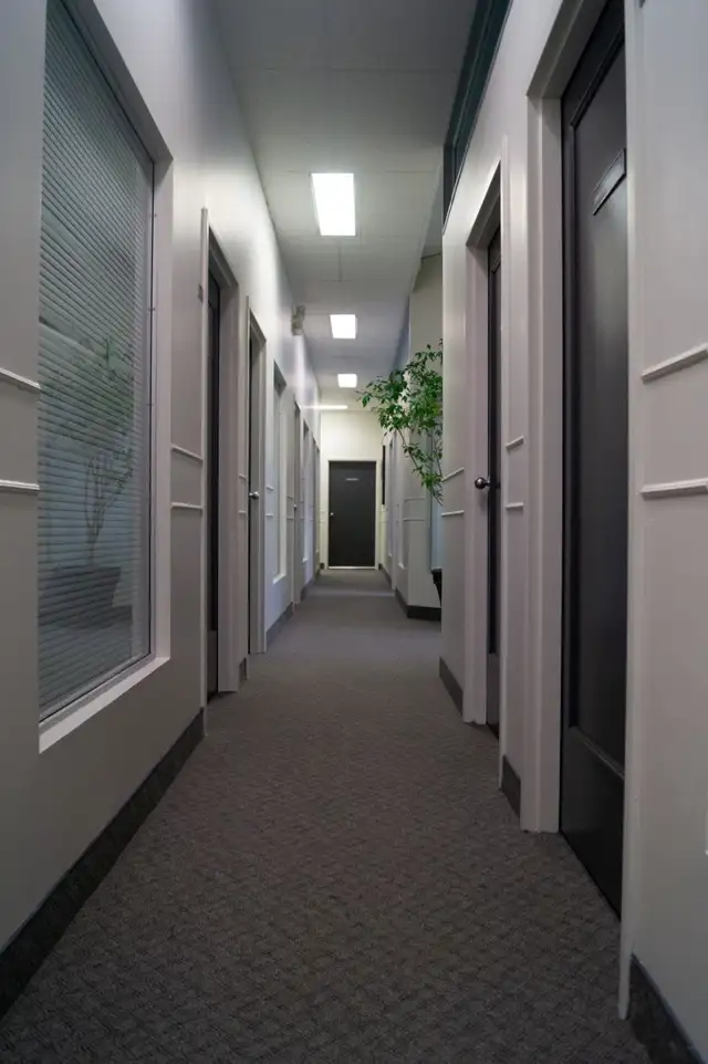 Downtown Furnished Office Space in The Executive Centre - Photo 13