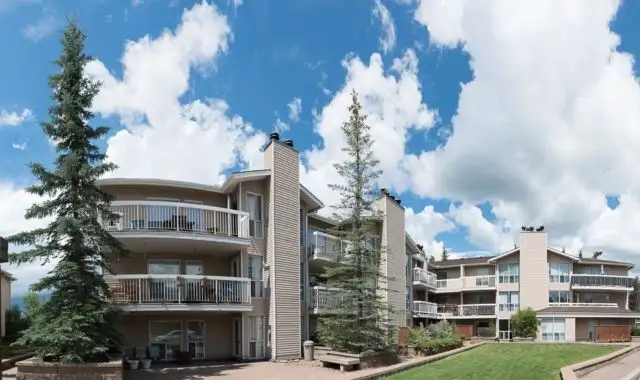 2 Bedroom for Rent in Calgary - Photo 2