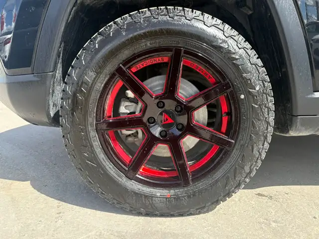 2022 JEEP COMPASS TRAILHAWK - NAVIGATION- SUNROOF - HEATED SEATS - Photo 9