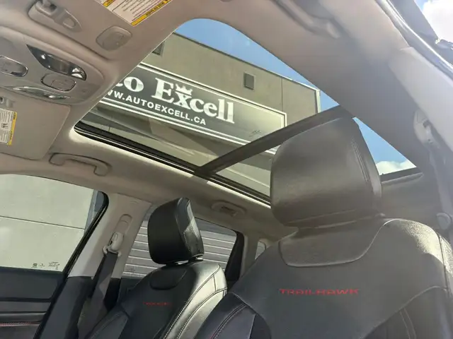 2022 JEEP COMPASS TRAILHAWK - NAVIGATION- SUNROOF - HEATED SEATS - Photo 13