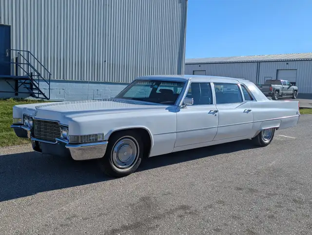 1969 Cadillac Fleetwood Series 75 - Factory Made Long Wheelbase - Photo 7