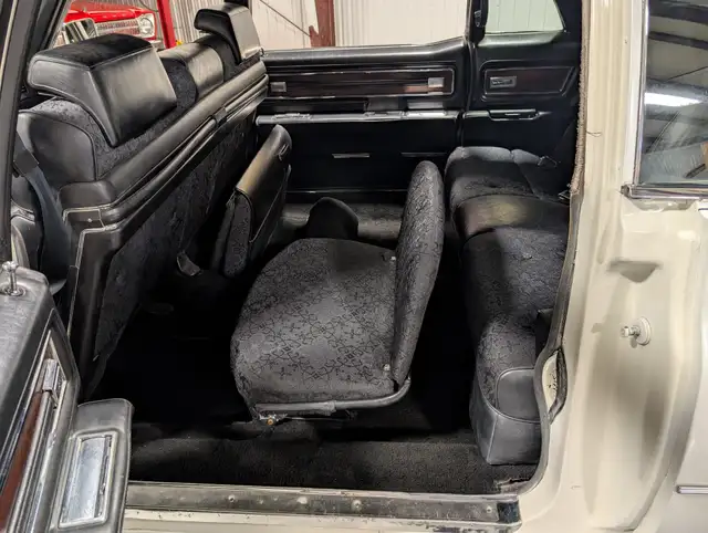 1969 Cadillac Fleetwood Series 75 - Factory Made Long Wheelbase - Photo 17