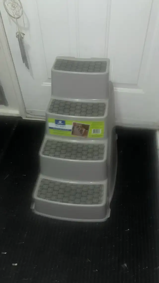 Steps helps cats añd smaller dogs - Photo 2