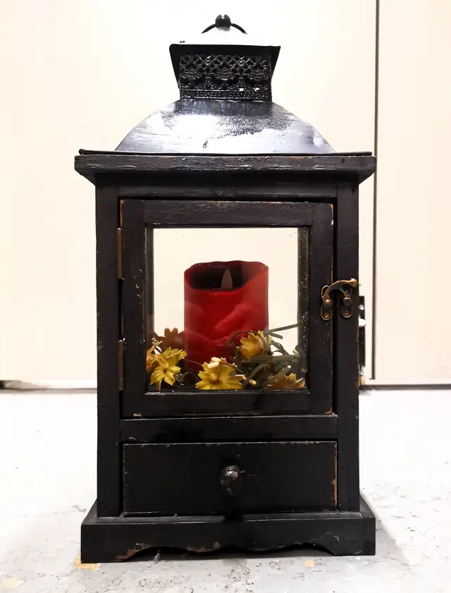 Hanging Candle Holder Lights