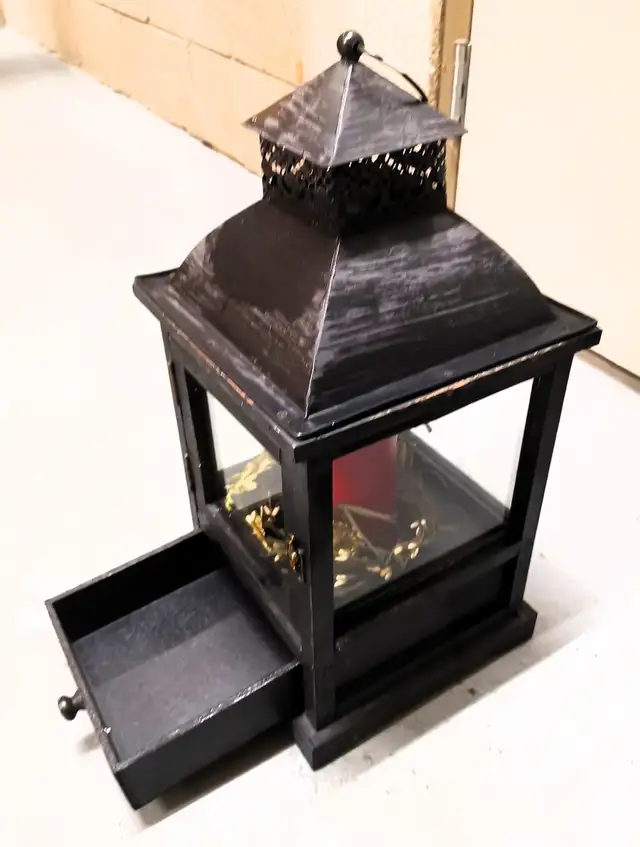 Hanging Candle Holder Lights - Photo 4