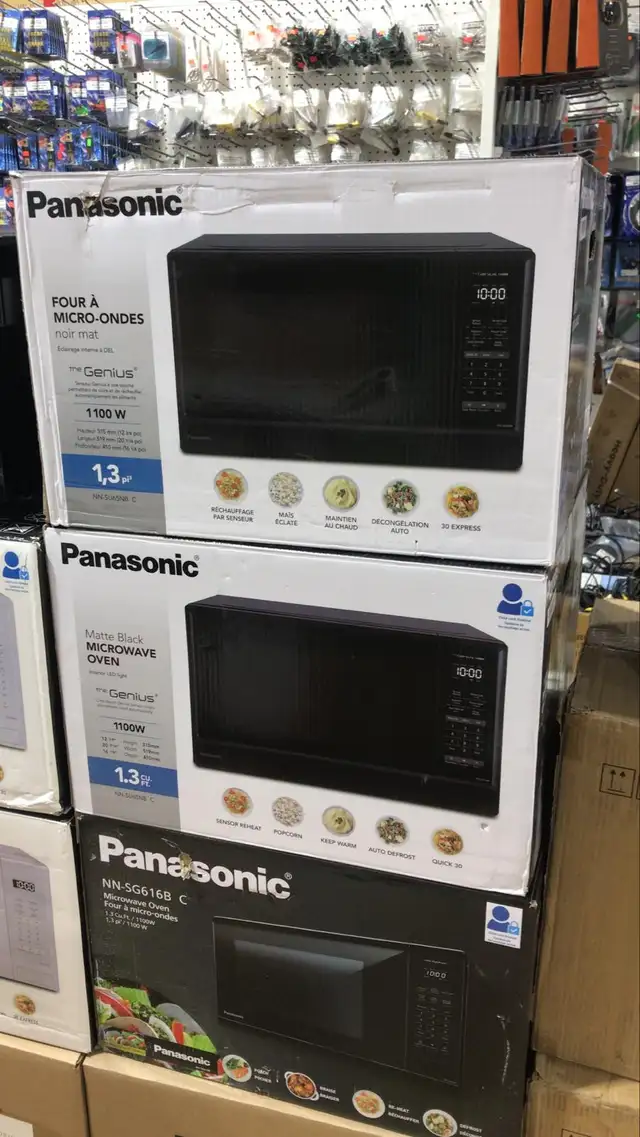 PANASONIC 1.3 CUFT MICROWAVE OVEN BLACK COLOR