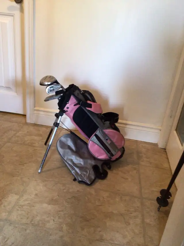 US KID’S GOLF SET 4 Pcs. AGE 3-5 $80 - Photo 2