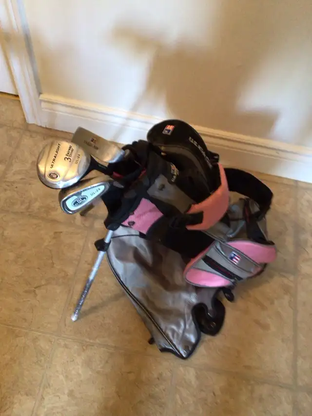 US KID’S GOLF SET 4 Pcs. AGE 3-5 $80 - Photo 3