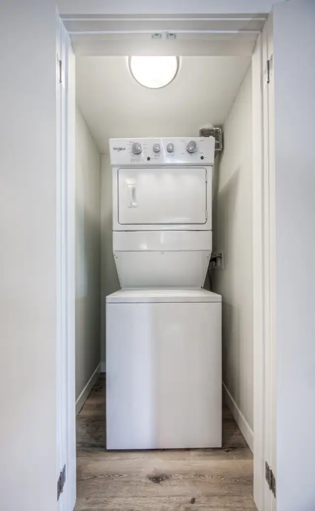 Units for Rent - Photo 8