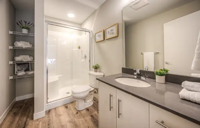 Units for Rent - Photo 11