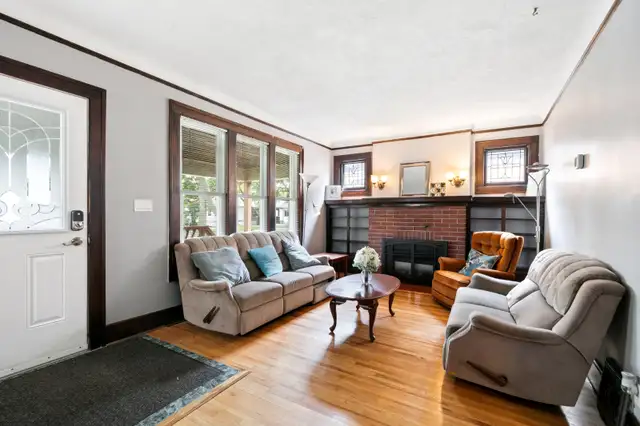 Student Rooms for Rent Near University of Windsor - Photo 2