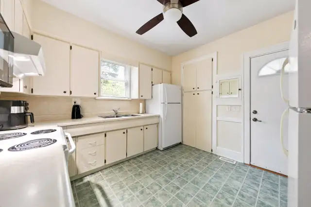 Student Rooms for Rent Near University of Windsor - Photo 8