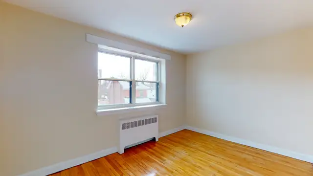 Spacious 2 Bedroom Apartment | Downtown Ottawa | June 1 | $1,899 - Photo 6