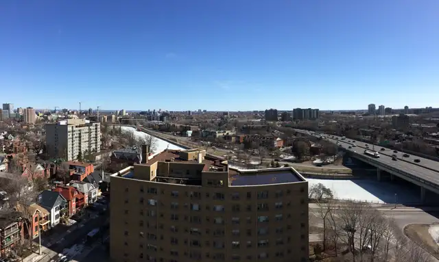 Downtown Ottawa Bachelor Alcove – $1,349 – Available June 1st - Photo 3