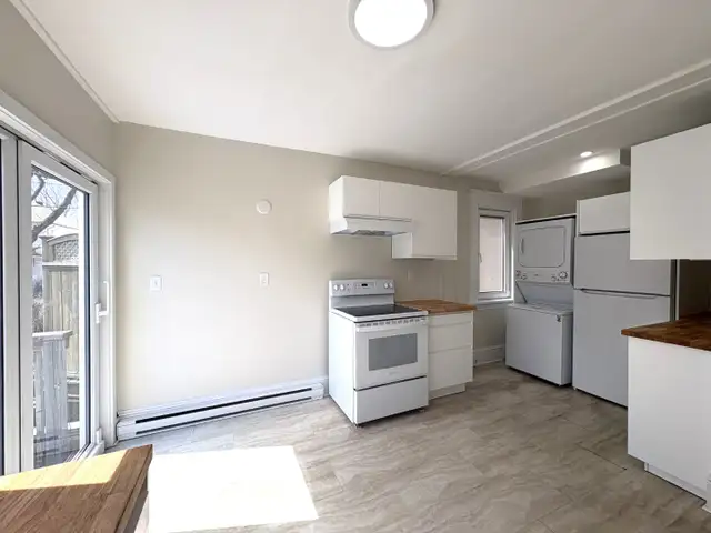 26-040 Spacious and bright flat near Quinpool Road - Photo 8