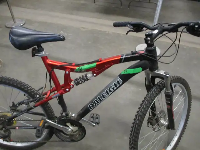 EDMONTON:  Timed Online Consignment Auction - April 10th @ 6 pm - Photo 4