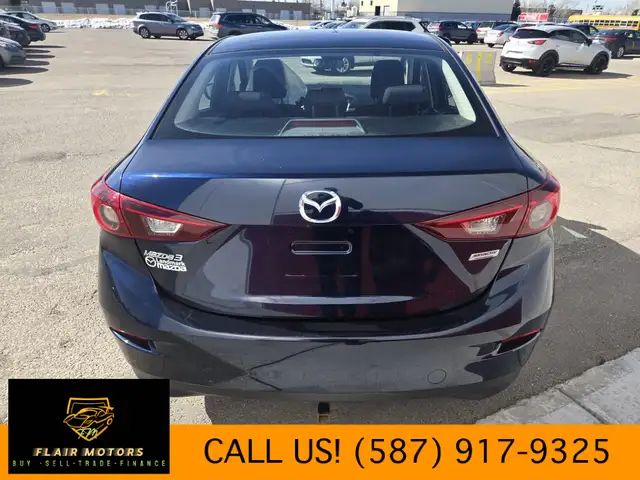 2018 Mazda Mazda3 - Photo 5