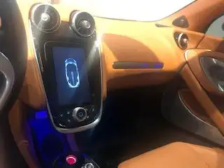 Low km Mclaren GT Auctioned May 22-24 Calgary - Photo 5