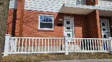 Beautiful, Clean North End 2 Bedroom Townhouse - Photo 12