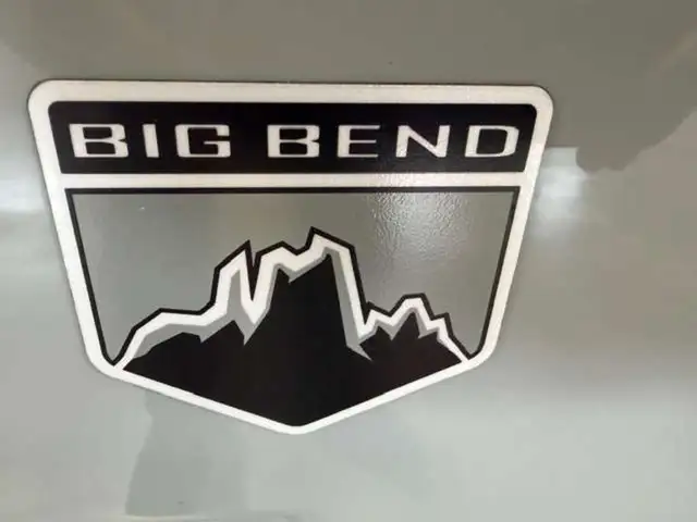 2023 Ford Bronco Sport AWD / 1 Owner / 0 Accidents / Warranty / - Photo 6