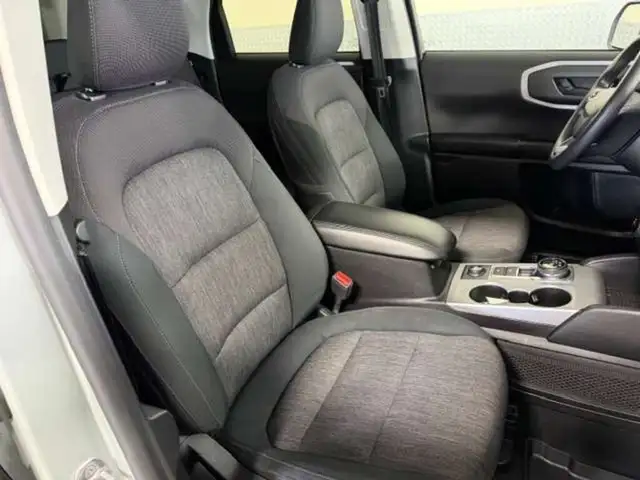 2023 Ford Bronco Sport AWD / 1 Owner / 0 Accidents / Warranty / - Photo 8