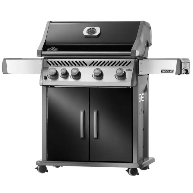 Napoleon Rogue 525 Propane Gas Bbq With Range Side Burner