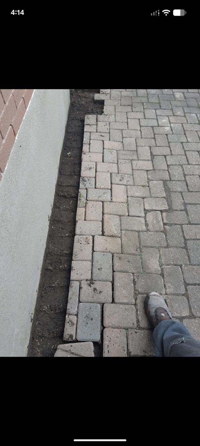 Sinking pavers - Photo 3