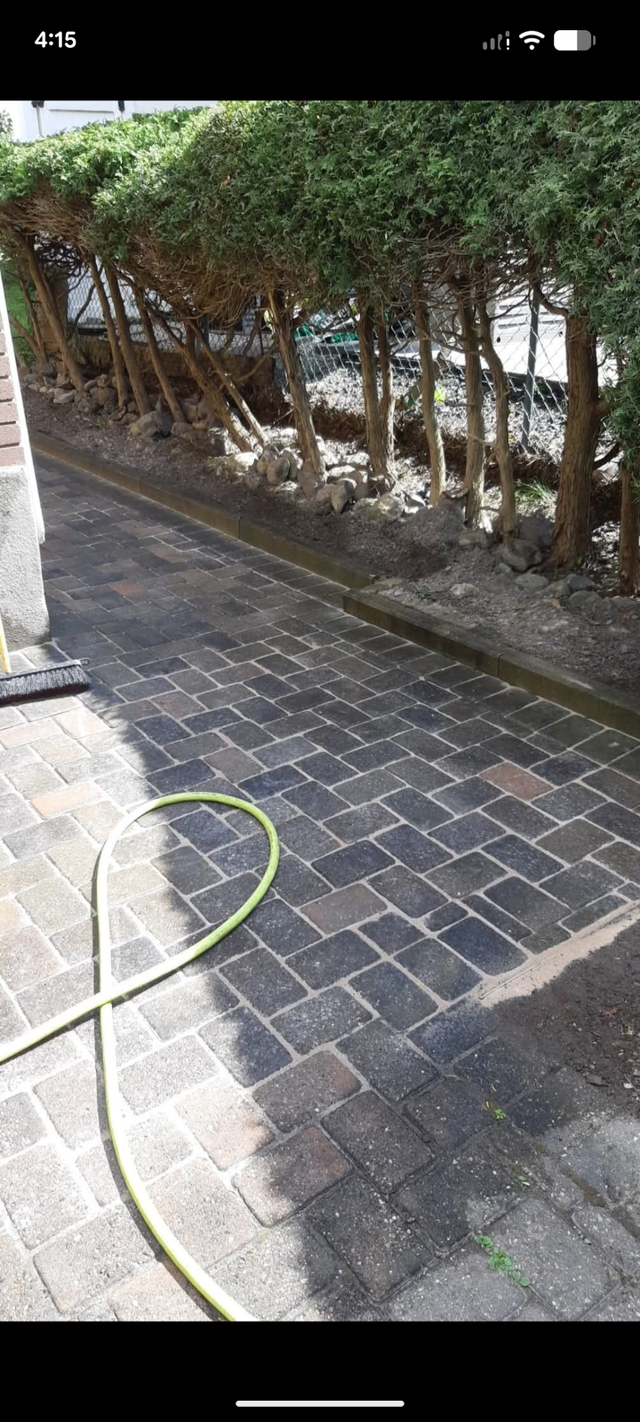 Sinking pavers - Photo 6