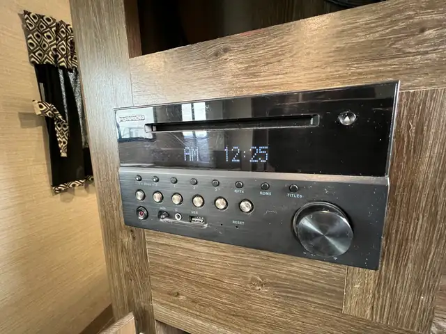 Keystone Bullet 247BHSWE Family-Friendly Trailer Great Price - Photo 5