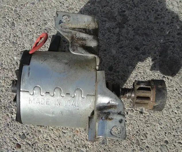 SMALL ENGINE ELECTRIC STARTER