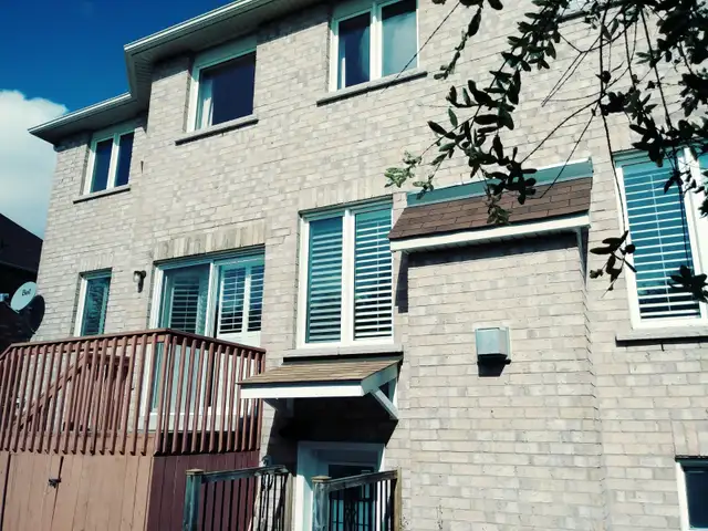 Markham&Steeles Bright Spacious 1bdrm apt with parking avail now - Photo 5