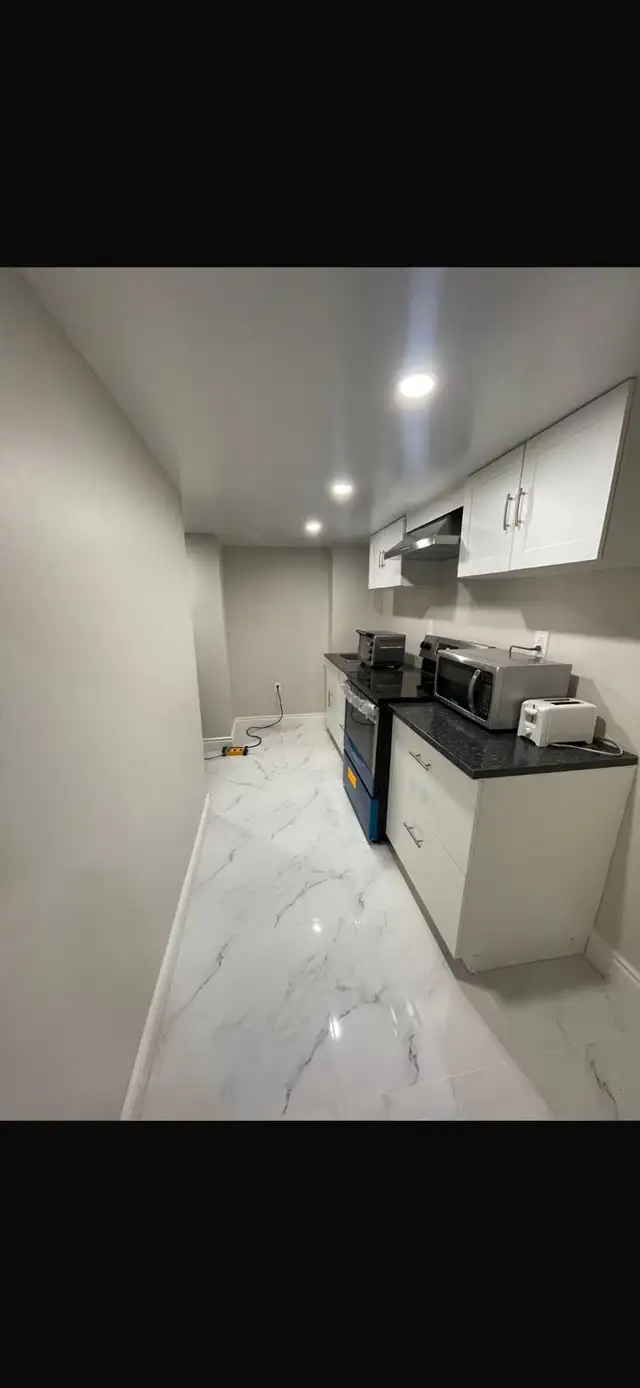 2 Bedroom Basement Available For Rent - Photo 2