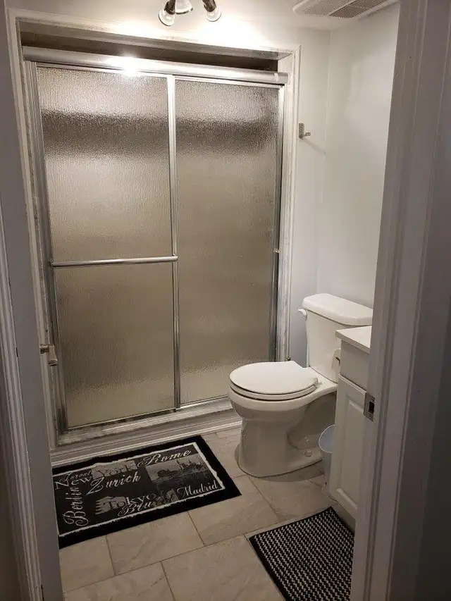 Student Housing Sublet - Photo 7