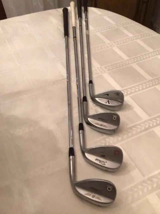 TITLEIST VOKEY WEDGES 52-54-56-60 $50 ea $180 (4) - Photo 3