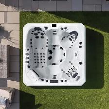 STARGATE HOT TUB FOR SALE