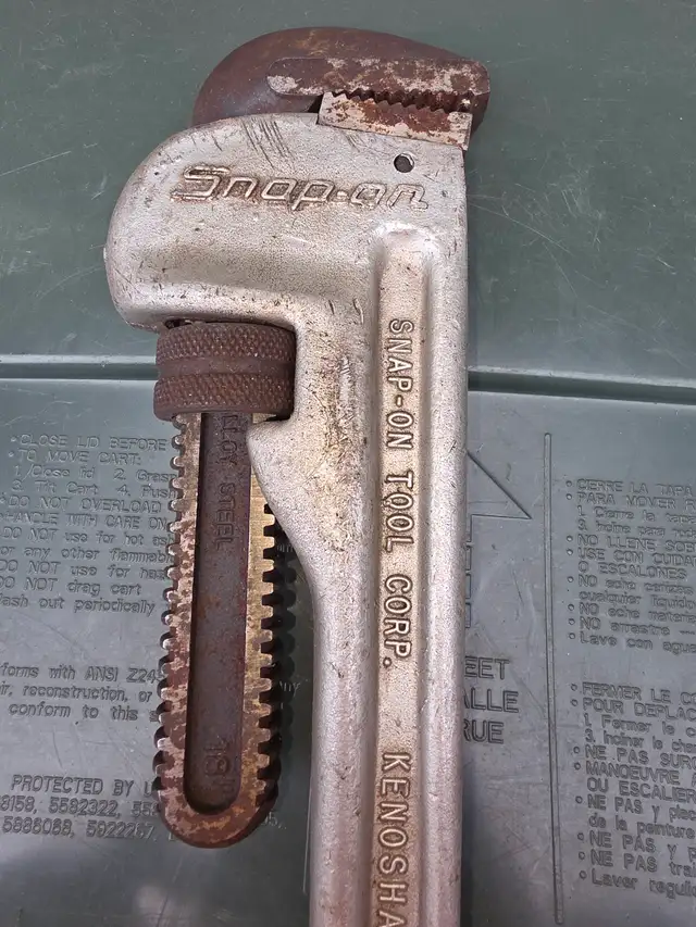 18' Aluminum External Pipe Wrench Monkey WrenchItem no :PWA18A - Photo 6