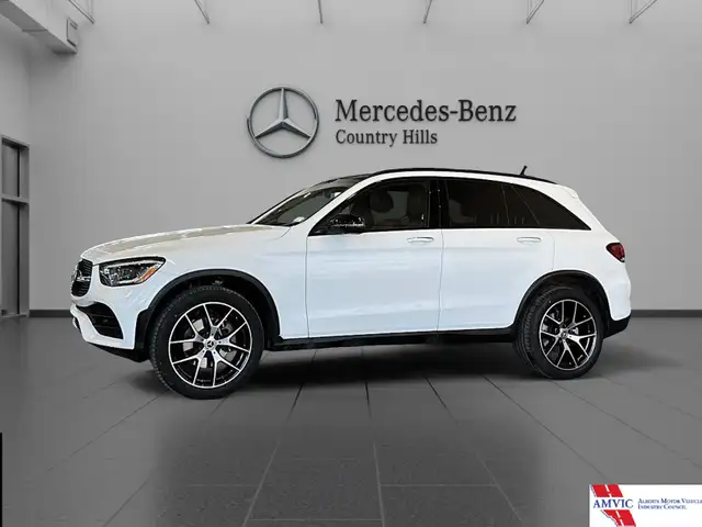 2022 Mercedes-Benz GLC300 4MATIC SUV Warranty until 2028! Highly