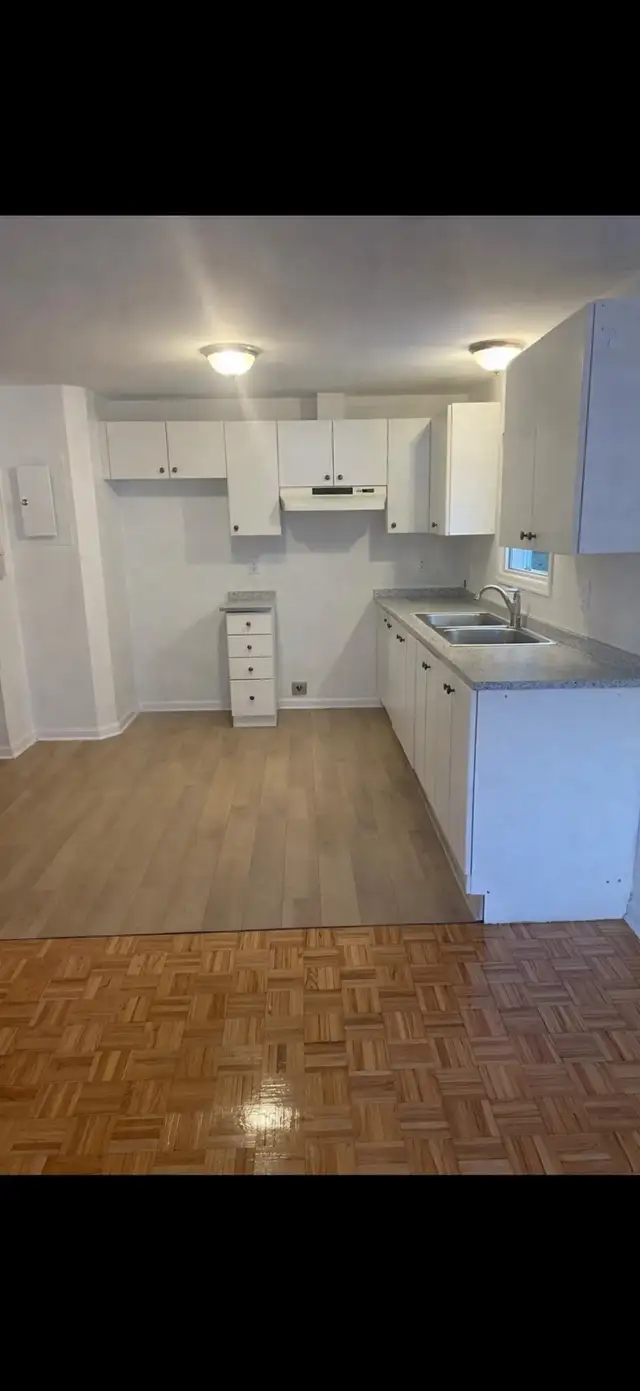 4 1/2 à louer/ for Rent- Ville St. Michel - Photo 5